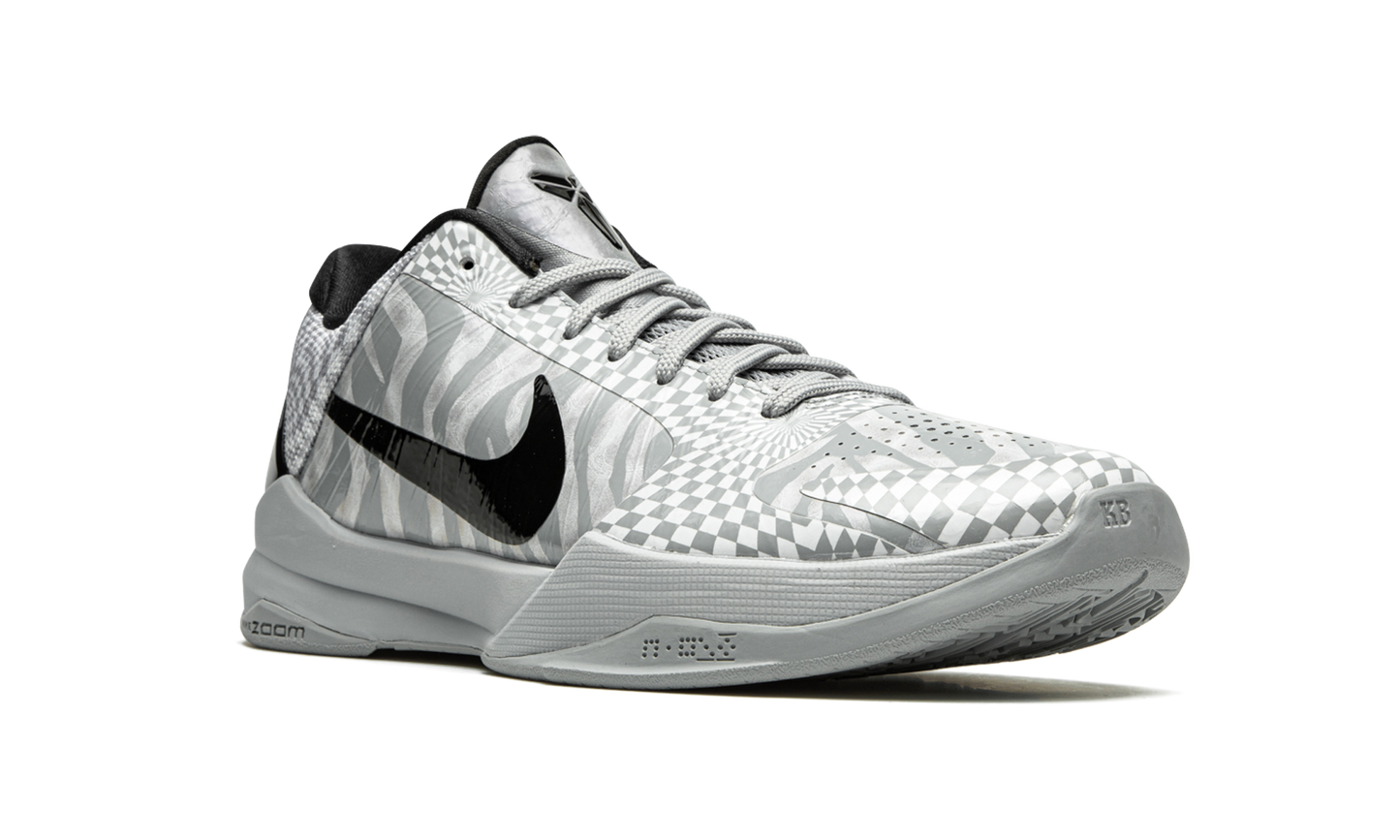 Kobe 5 Protro "DeMar DeRozan"
