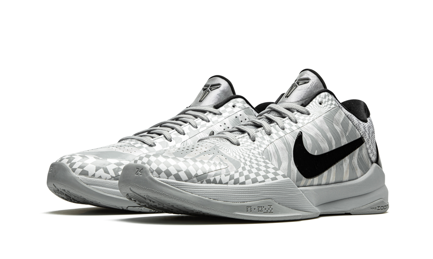 Kobe 5 Protro "DeMar DeRozan"