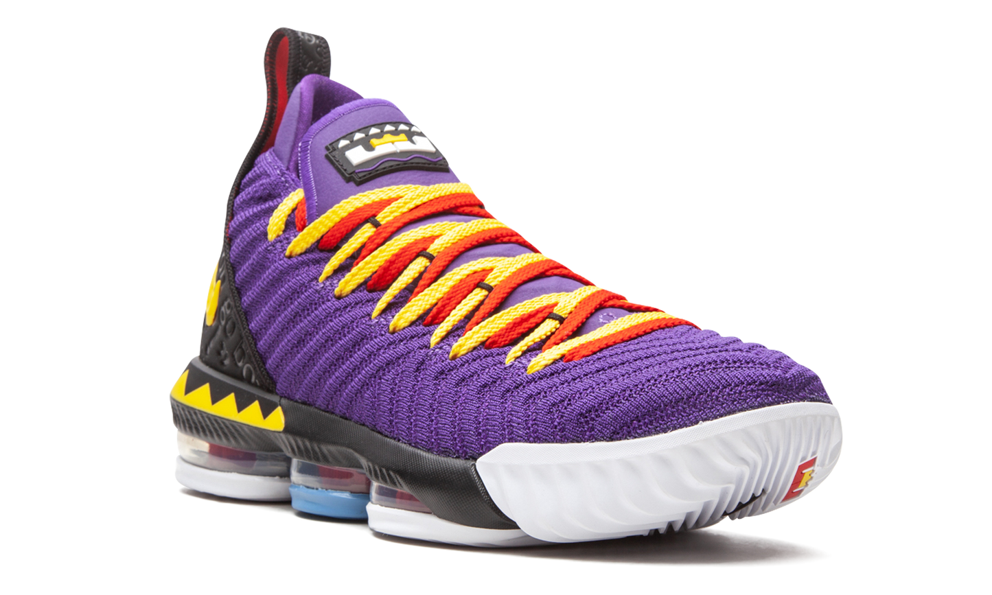 LEBRON XVI "Martin"