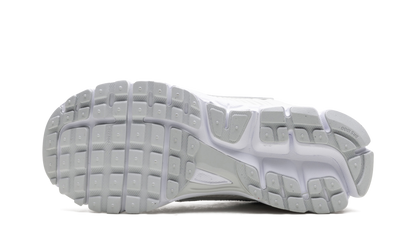 Zoom Vomero 5 WMNS "Chrome Toe"