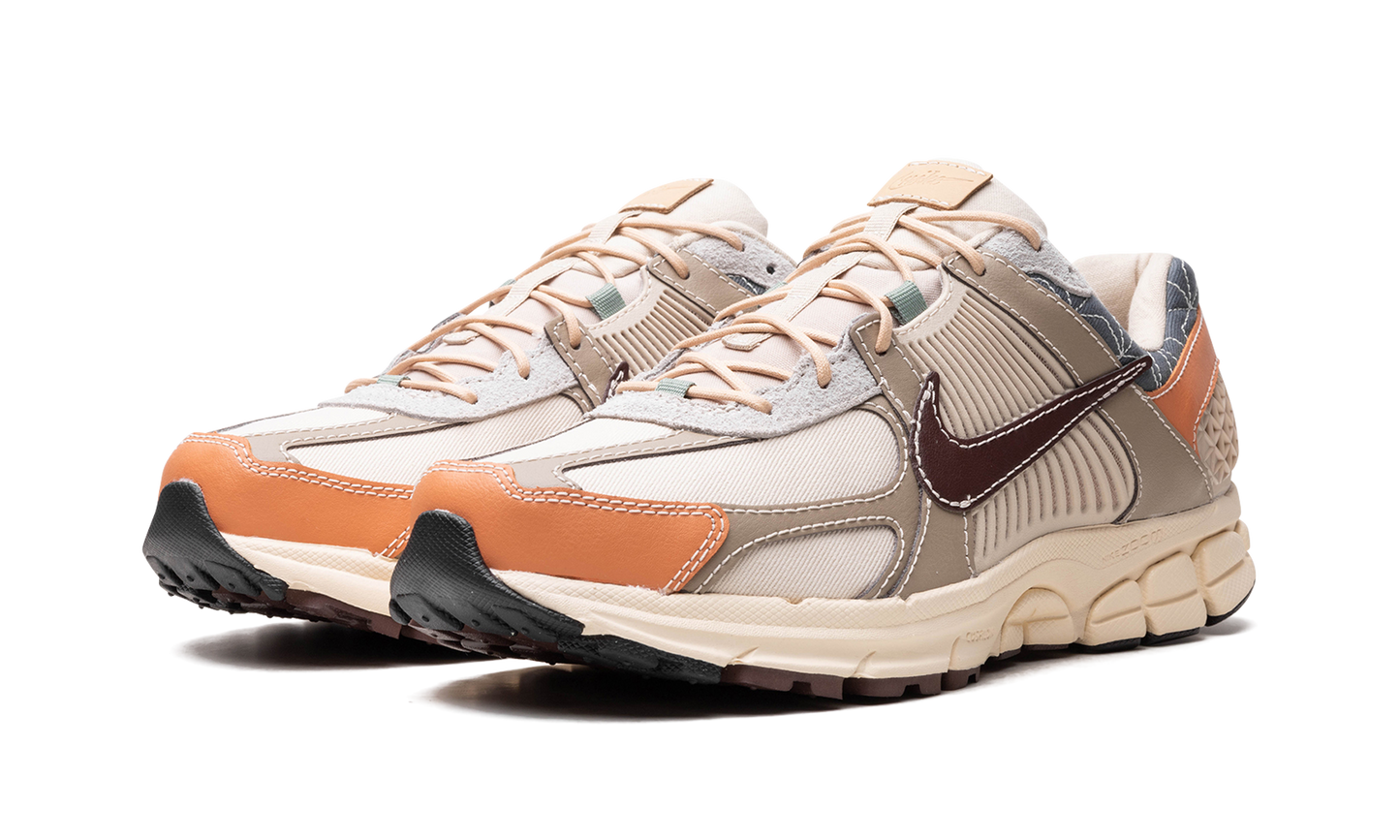 Zoom Vomero 5 "Sanddrift / Muslin / Khaki / Earth"