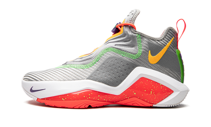 LeBron Soldier 14 "Hare"