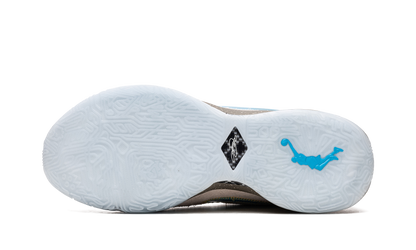 LeBron 20 "Unknwn - Message in a Bottle"