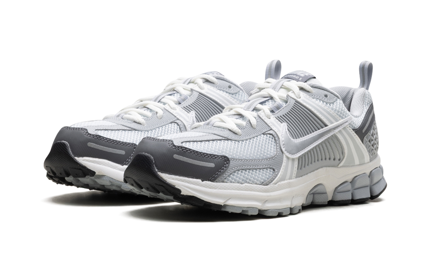 Zoom Vomero 5 "Pure Platinum"