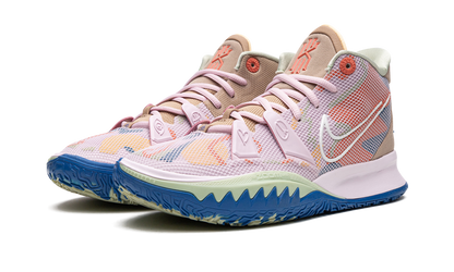 Kyrie 7