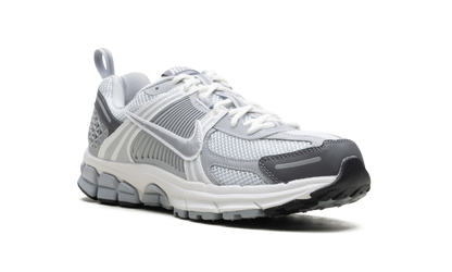 Zoom Vomero 5 "Pure Platinum"