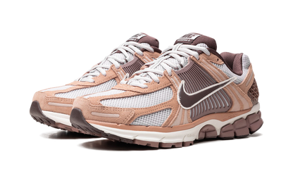 Zoom Vomero 5 "Dusted Clay"