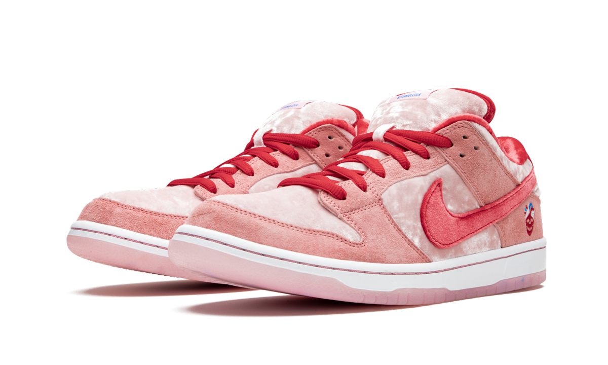 SB Dunk Low Pro "StrangeLove"