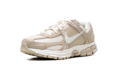 Zoom Vomero 5 WMNS "Beach Light Khaki"