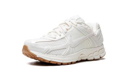 WMNS Nike Zoom Vomero 5 "SAIL GUM"