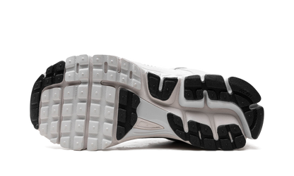Zoom Vomero 5 WMNS "White / Vast Grey"