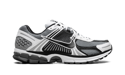 Zoom Vomero 5 SE SP "Black / Metallic Silver"