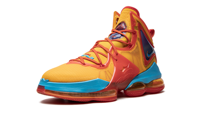 LEBRON XIX "Space Jam - Tune Squad"