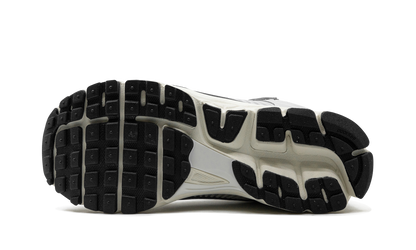 Zoom Vomero 5 "Chrome"
