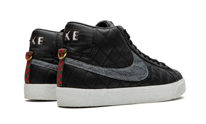 Blazer SB "Supreme - Black (2006)"
