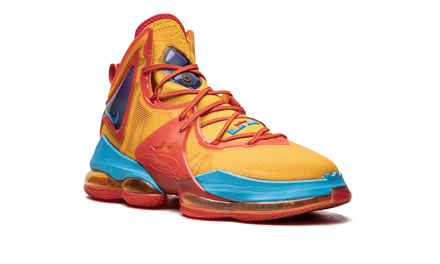 LEBRON XIX "Space Jam - Tune Squad"