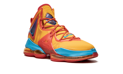 LEBRON XIX "Space Jam - Tune Squad"
