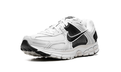 Zoom Vomero 5 "White / Black"
