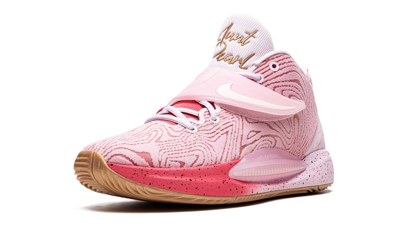 KD14 Seasonal "Aunt Pearl"