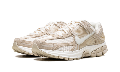 Zoom Vomero 5 WMNS "Beach Light Khaki"