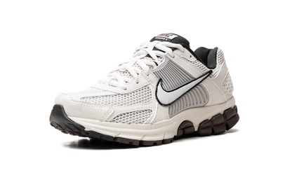 Air Zoom Vomero 5 WMNS "Phantom"