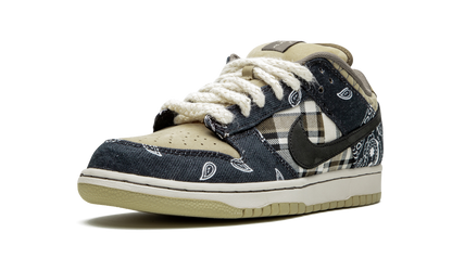 SB Dunk Low "Travis Scott"