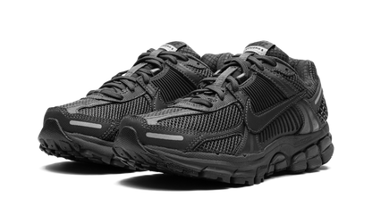 Zoom Vomero 5 WMNS "Triple Black"