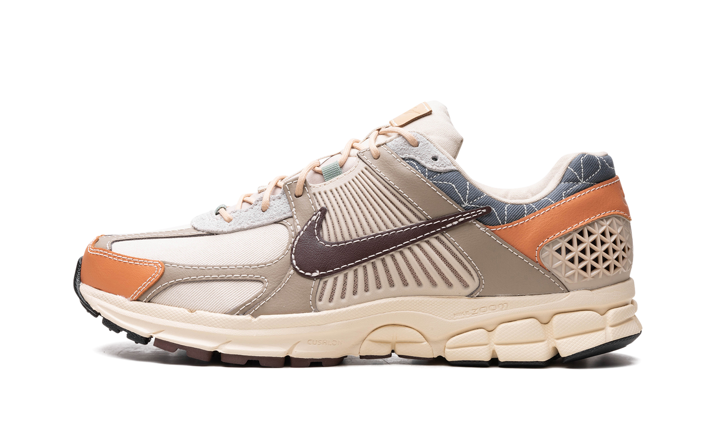Zoom Vomero 5 "Sanddrift / Muslin / Khaki / Earth"