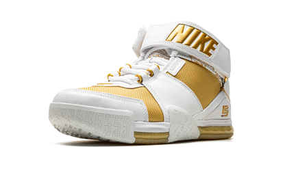 LeBron 2 "Maccabi Tel Aviv"