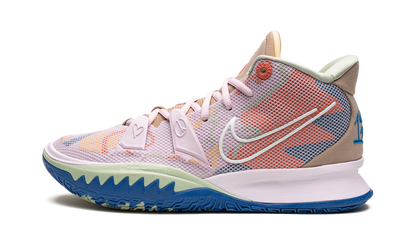 Kyrie 7