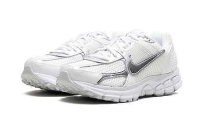 Zoom Vomero 5 WMNS "Chrome Toe"