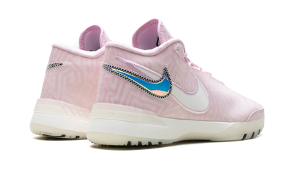 Zoom LeBron NXXT Genisus "Pink Sail"