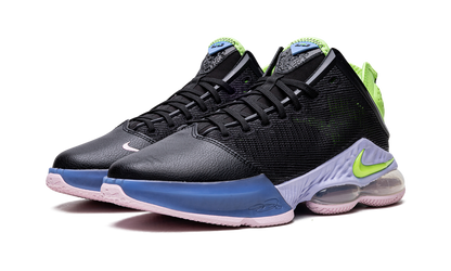 LeBron 19 Low "Black / Ghost Green"