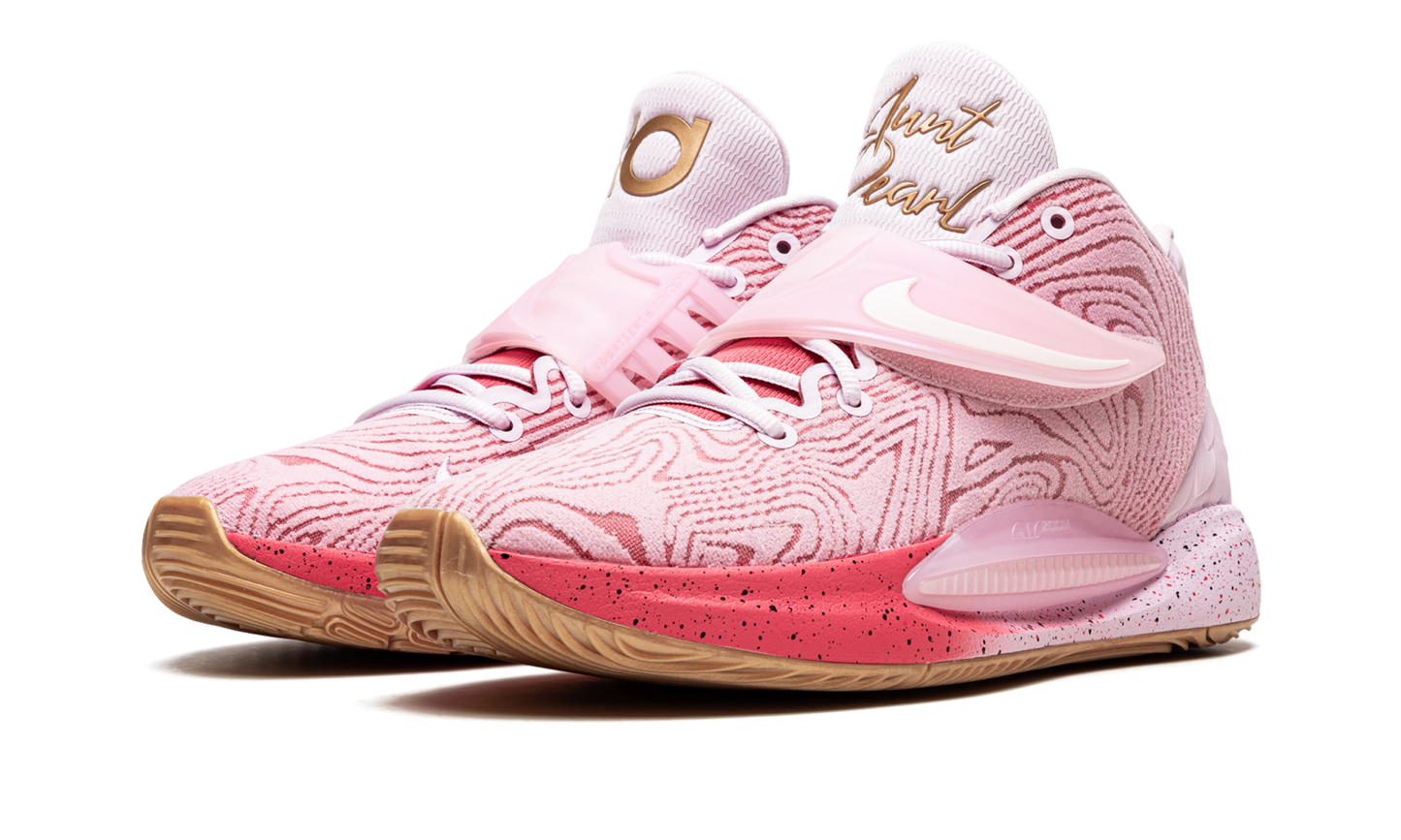 KD14 Seasonal "Aunt Pearl"