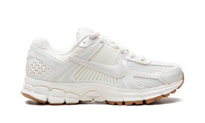 WMNS Nike Zoom Vomero 5 "SAIL GUM"