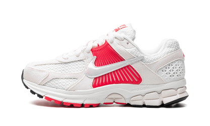 Air Zoom Vomero 5 WMNS "Siren Red"