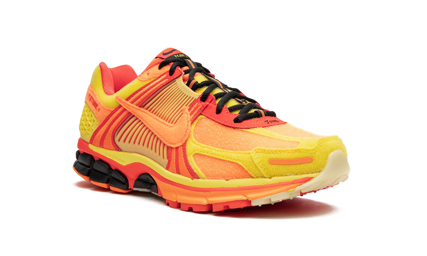 Zoom Vomero 5 "Doernbecher 2023"