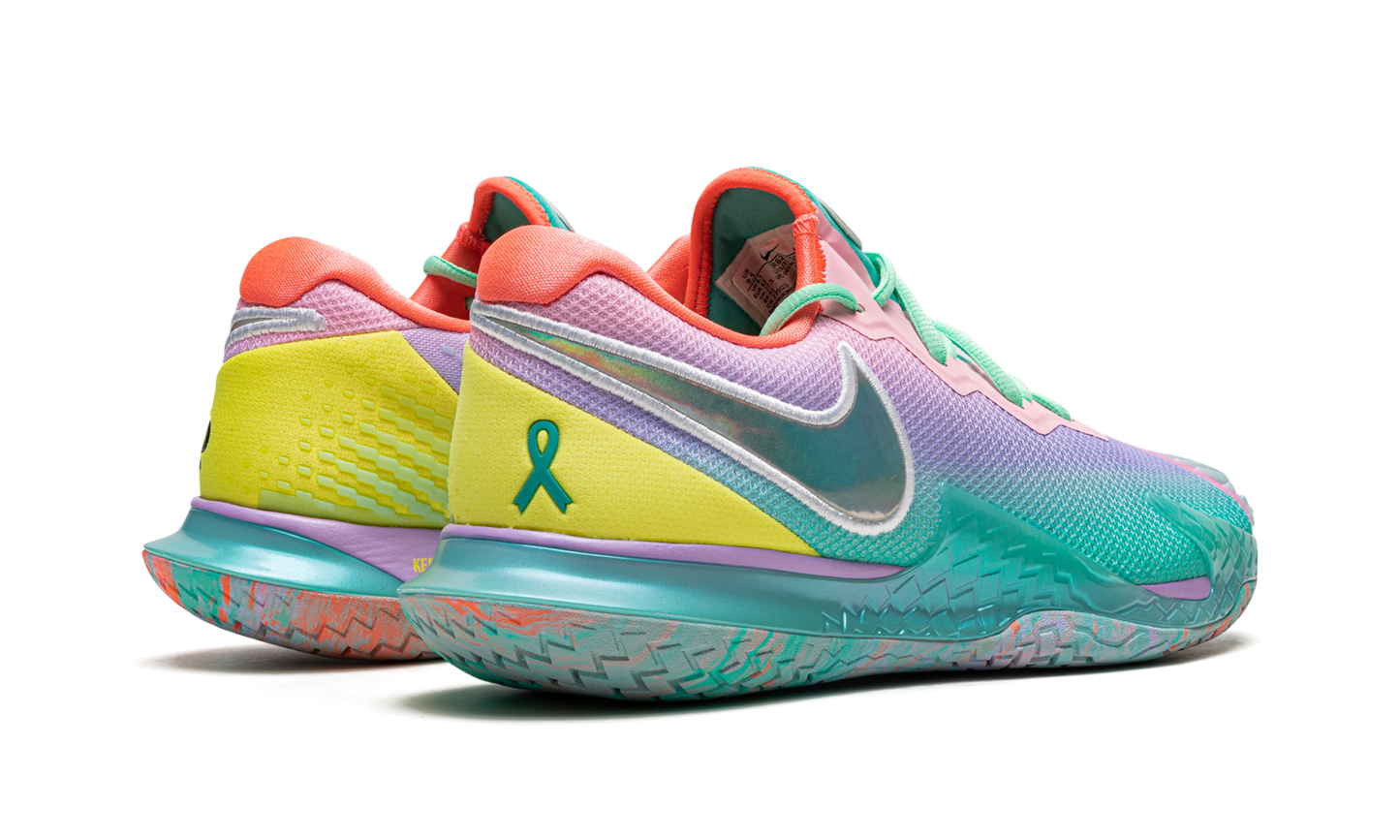 Court Zoom Vapor Cage 4 "Doernbecher 2022"