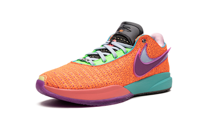 LeBron 20 "Chosen 1"