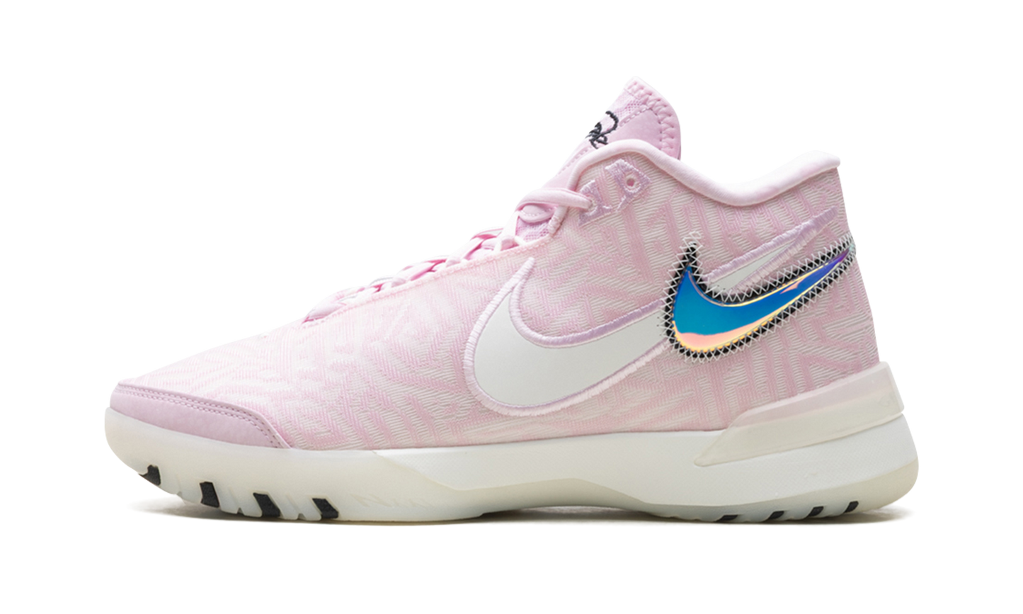 Zoom LeBron NXXT Genisus "Pink Sail"