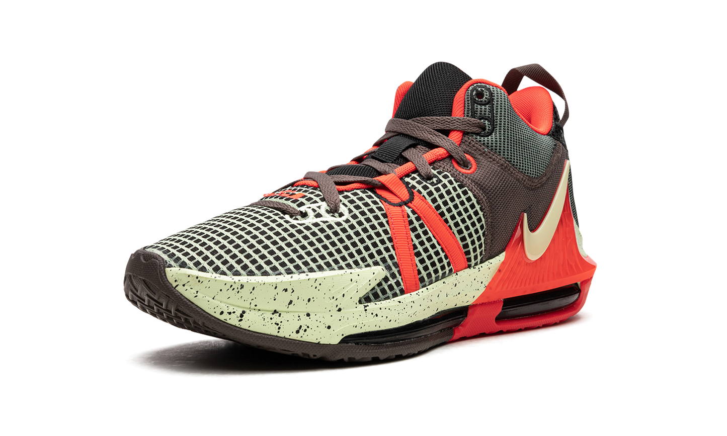 LeBron Witness VII "Alligator"