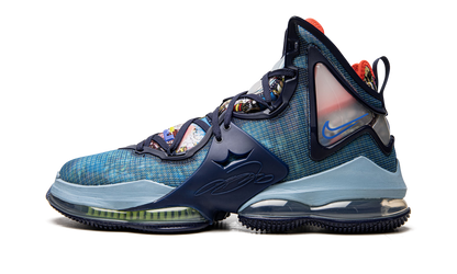 LeBron 19 "Fast Food"