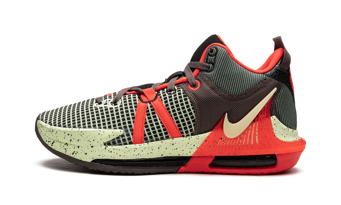 LeBron Witness VII "Alligator"