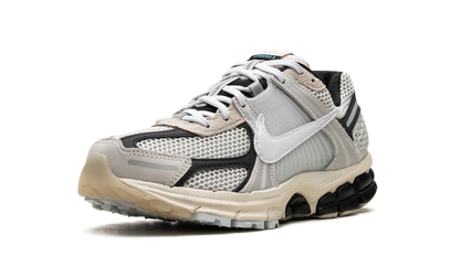 Nike Zoom Vomero 5 "Supersonic"