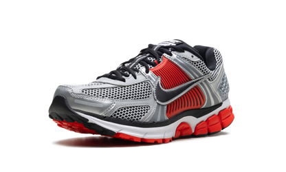 Zoom Vomero 5 "metallic silver black"