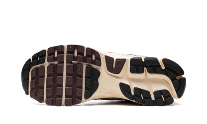 Zoom Vomero 5 "Sanddrift / Muslin / Khaki / Earth"