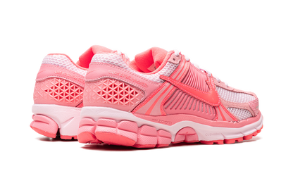 ZOOM VOMERO 5 WMNS "Triple Pink"