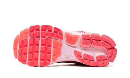 ZOOM VOMERO 5 WMNS "Triple Pink"