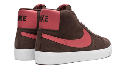 SB Blazer Mid
