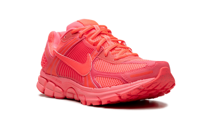 Zoom Vomero 5 "Hot Punch"